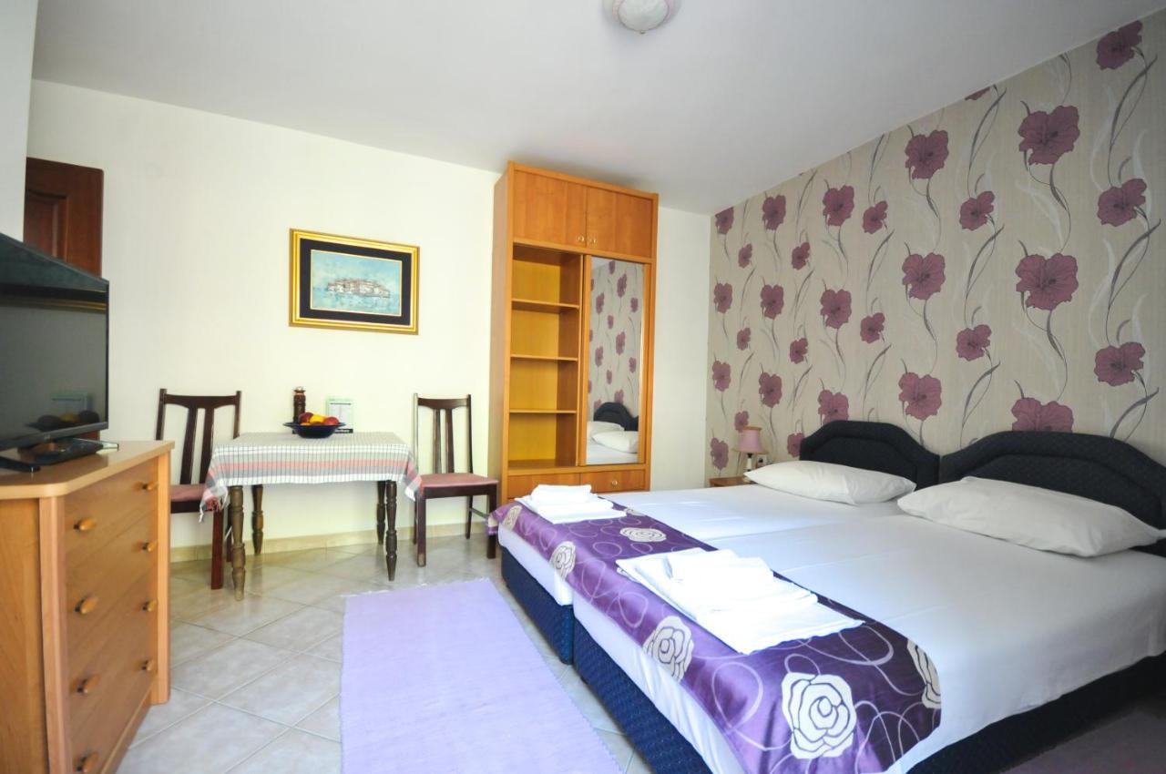 Apartments Balic Sveti Stefan Exterior foto