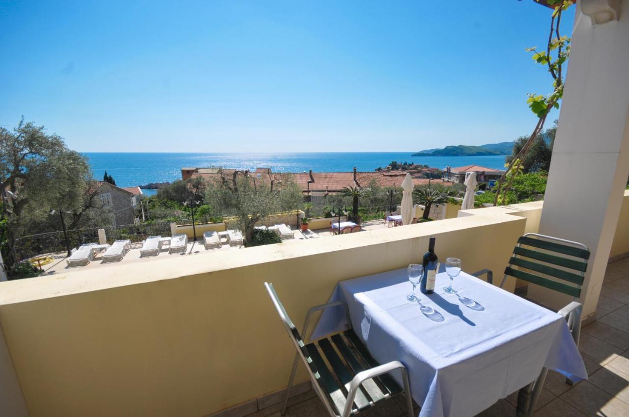 Apartments Balic Sveti Stefan Exterior foto